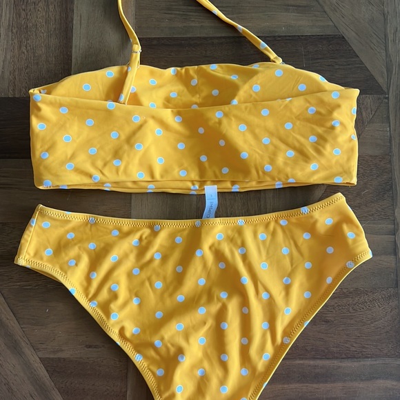 NWT Cupshe Yellow Polka Dot Bikini 👙 - Picture 5 of 6